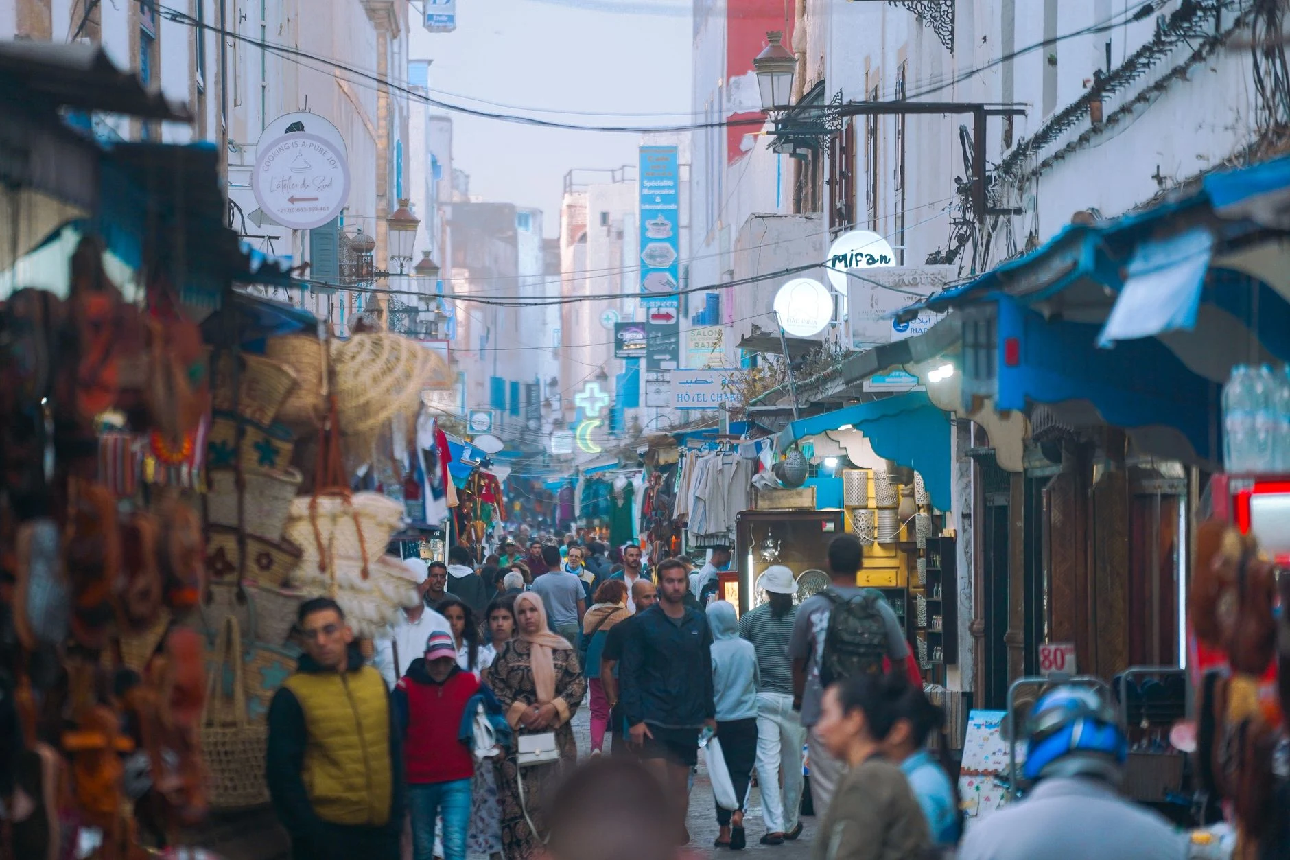 Les Dernières Actualités au Maroc : Enjeux Politiques, Sociaux et Économiques